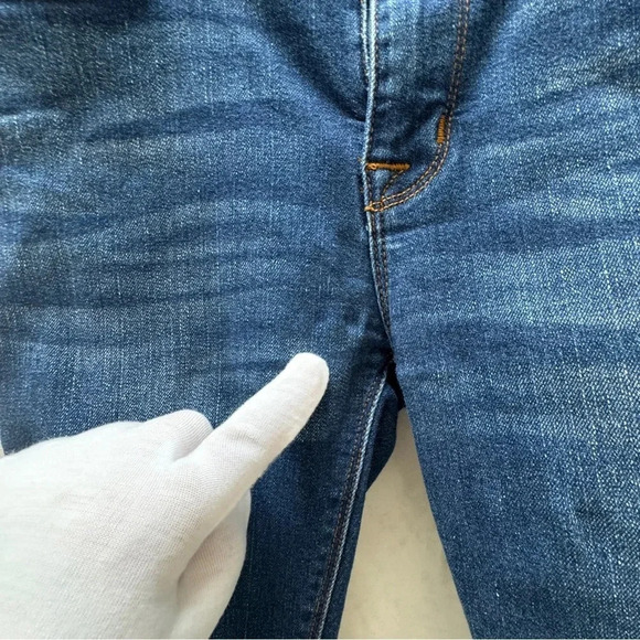 Hudson || Natalie Mid Rise Crop Super Skinny Jeans Size 26 Medium Wash - Picture 14 of 14